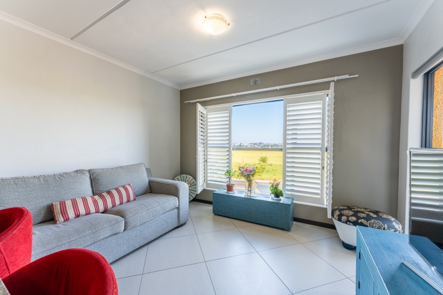 2 Bedroom Property for Sale in Buh Rein Estate Western Cape